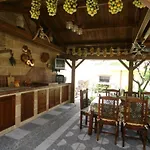 Casa Zara Con Patio E Bbq, A Pochi Minuti Dal Mare Apartmán