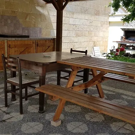 Casa Zara Con Patio E Bbq, A Pochi Minuti Dal Mare * بريزيتشي