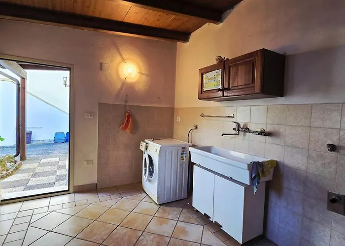 Casa Zara Con Patio E Bbq, A Pochi Minuti Dal Mare