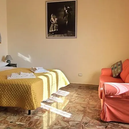 Casa Zara Con Patio E Bbq, A Pochi Minuti Dal Mare