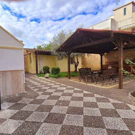 Casa Zara Con Patio E Bbq, A Pochi Minuti Dal Mare