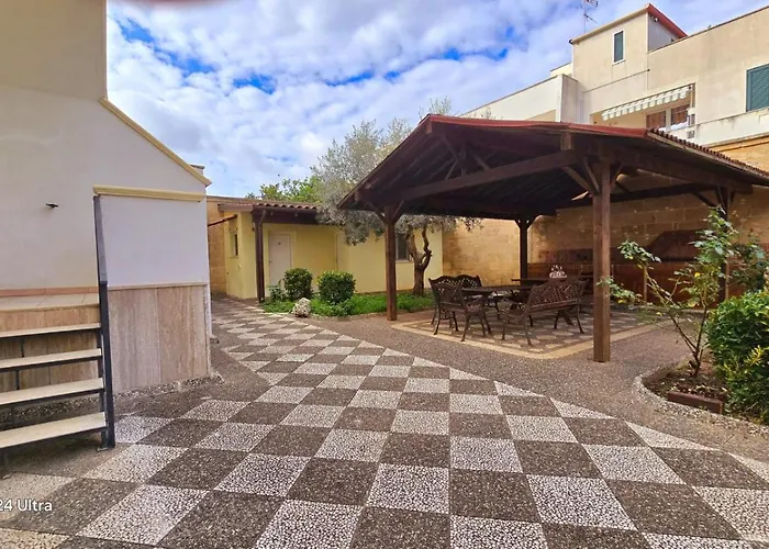 Casa Zara Con Patio E Bbq, A Pochi Minuti Dal Mare